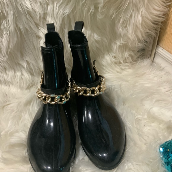 Black Rain boots - Picture 2 of 11